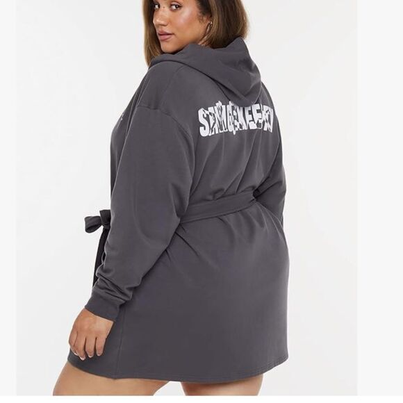Savage X Fenty womens Showgirl Graphic Savage X Short Robe Forged Iron XL/1X Nwt - Picture 3 of 6